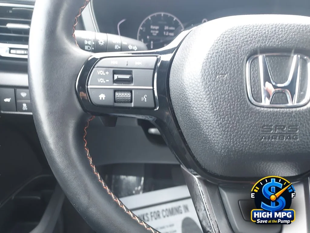 Certified Used 2023 Crystal Black Pearl Honda AWD TRAILSPORT image 17