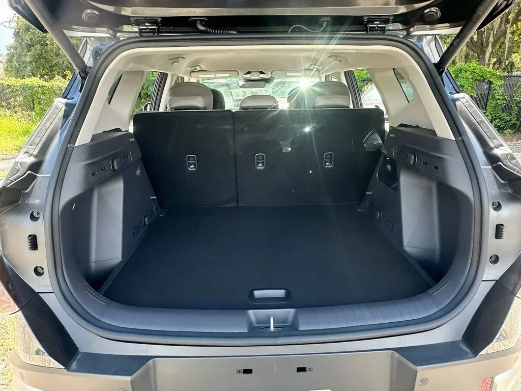 New 2027 Interstellar Gray Kia EX image 24