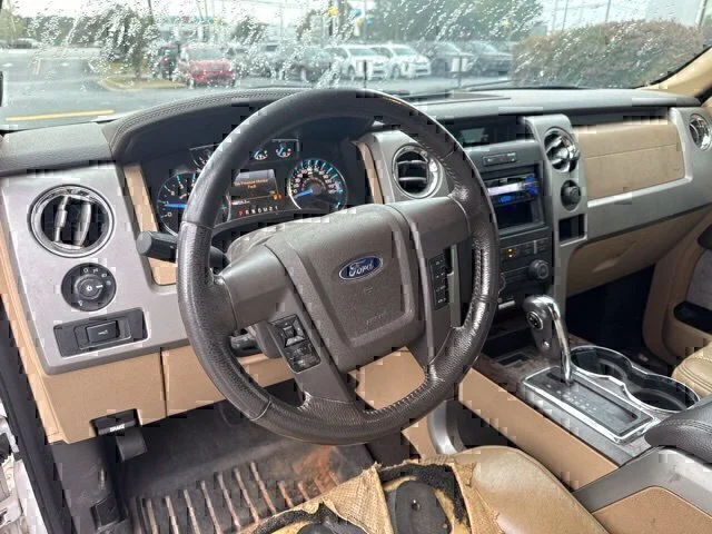 Used 2012 White Ford Lariat image 14