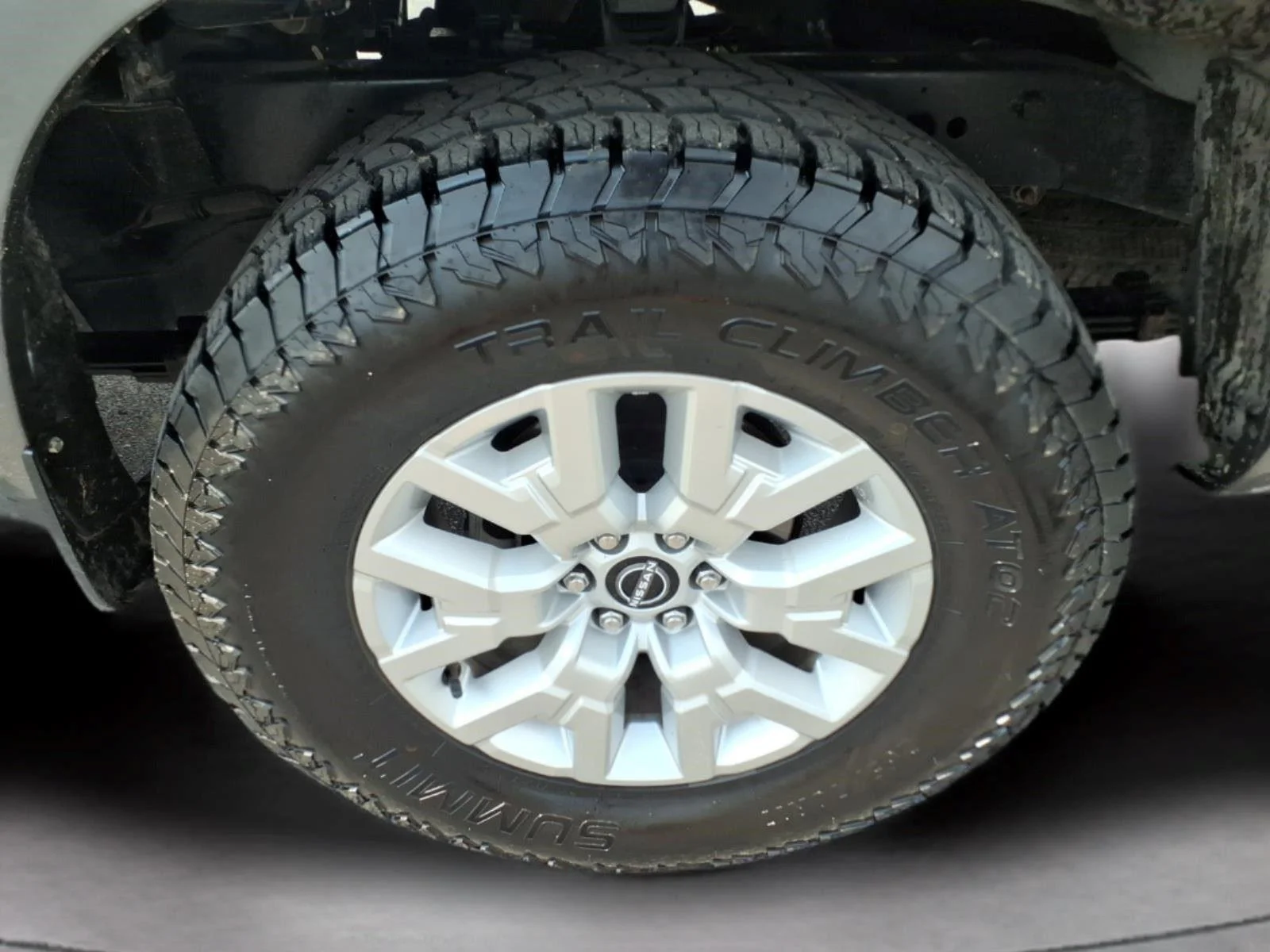 Used 2022 Gun Metallic Nissan SV image 10