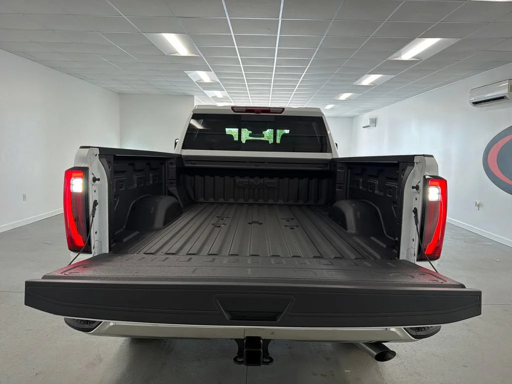 New 2026 Summit White GMC SLT image 8