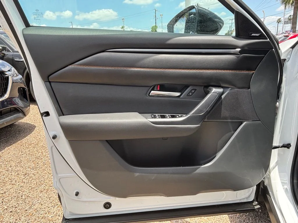 2025 Mazda CX-50 Premium Plus - Photo 13