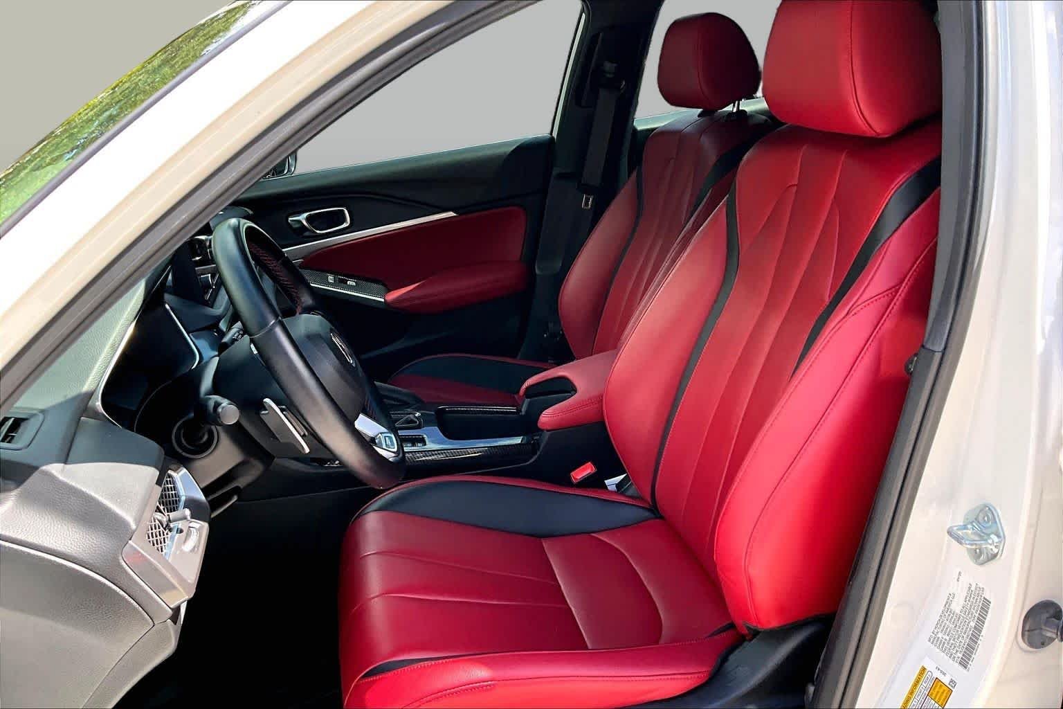Used 2025 Platinum White Pearl Acura w/A-Spec Package image 8