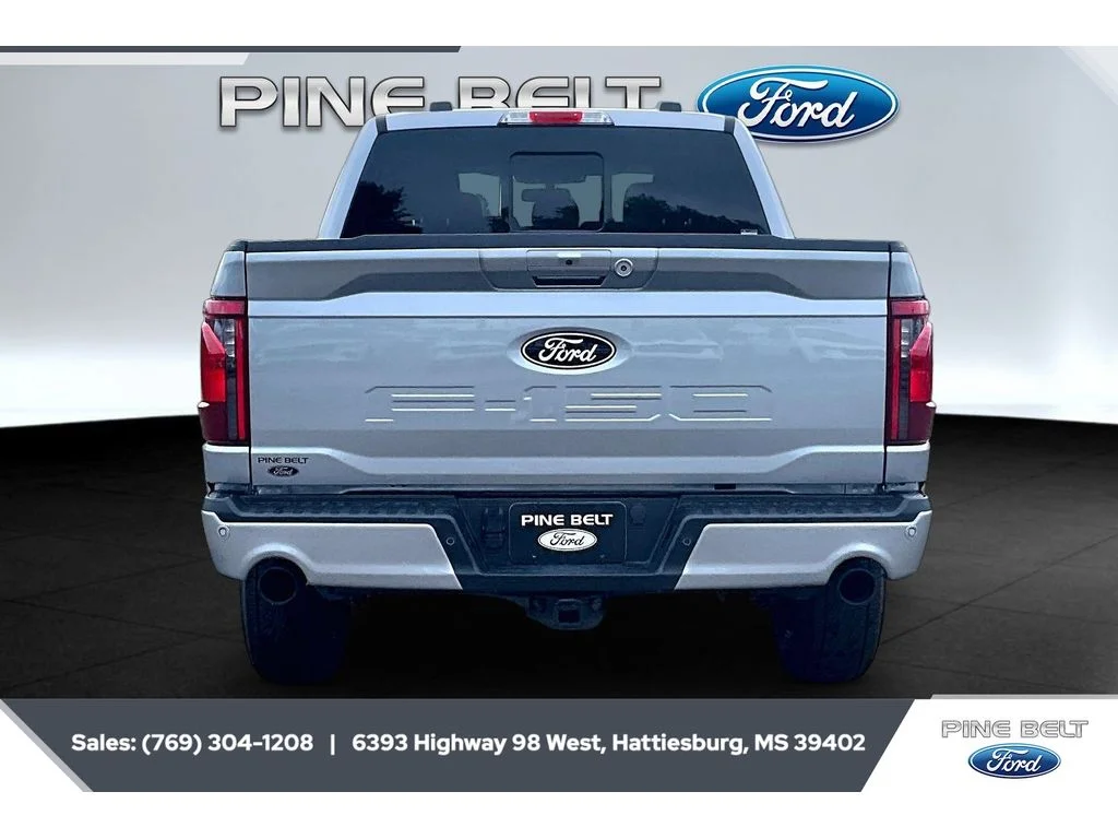 New 2026 Iconic Silver Metallic Ford XLT image 4
