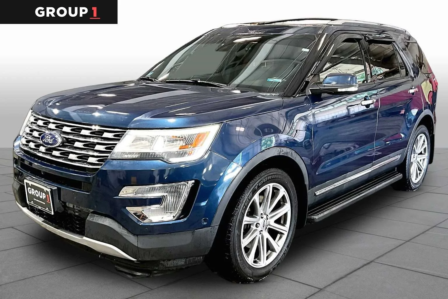 2017 Ford Explorer Limited 4WD's photo