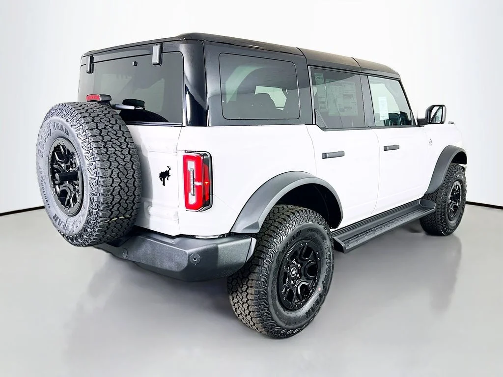 New 2026 Oxford White Ford Outer Banks image 15