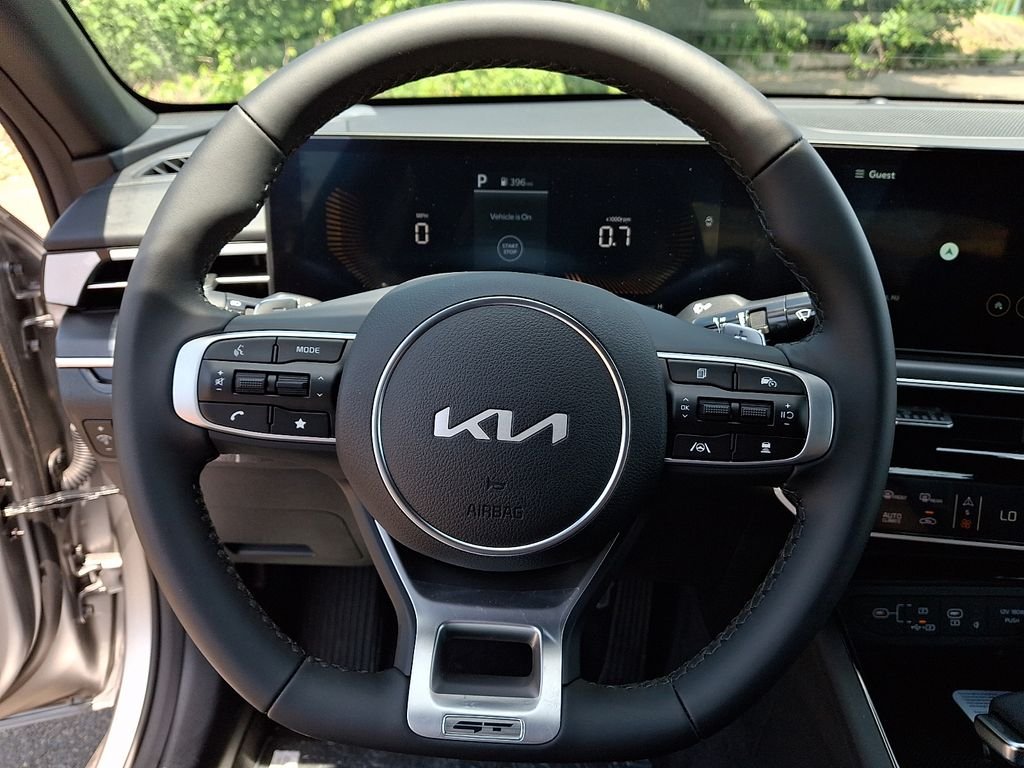 New 2026 Steel Matte Gray Kia GT image 9