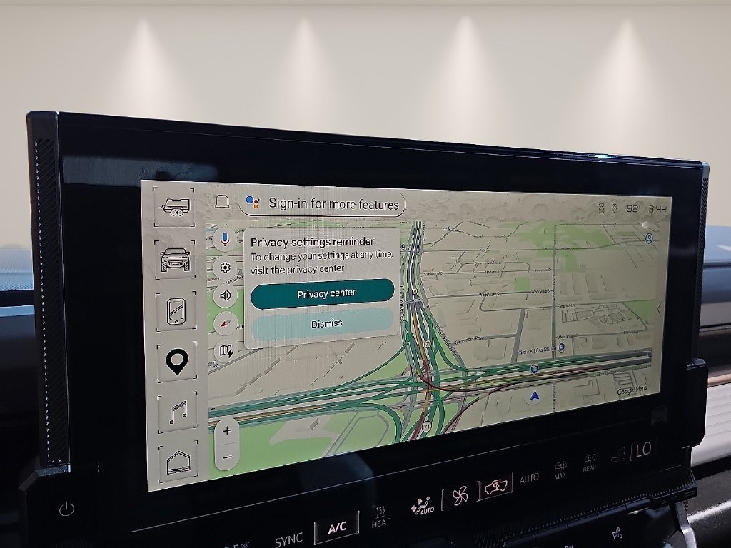 Used 2024 Black GMC 2X image 17