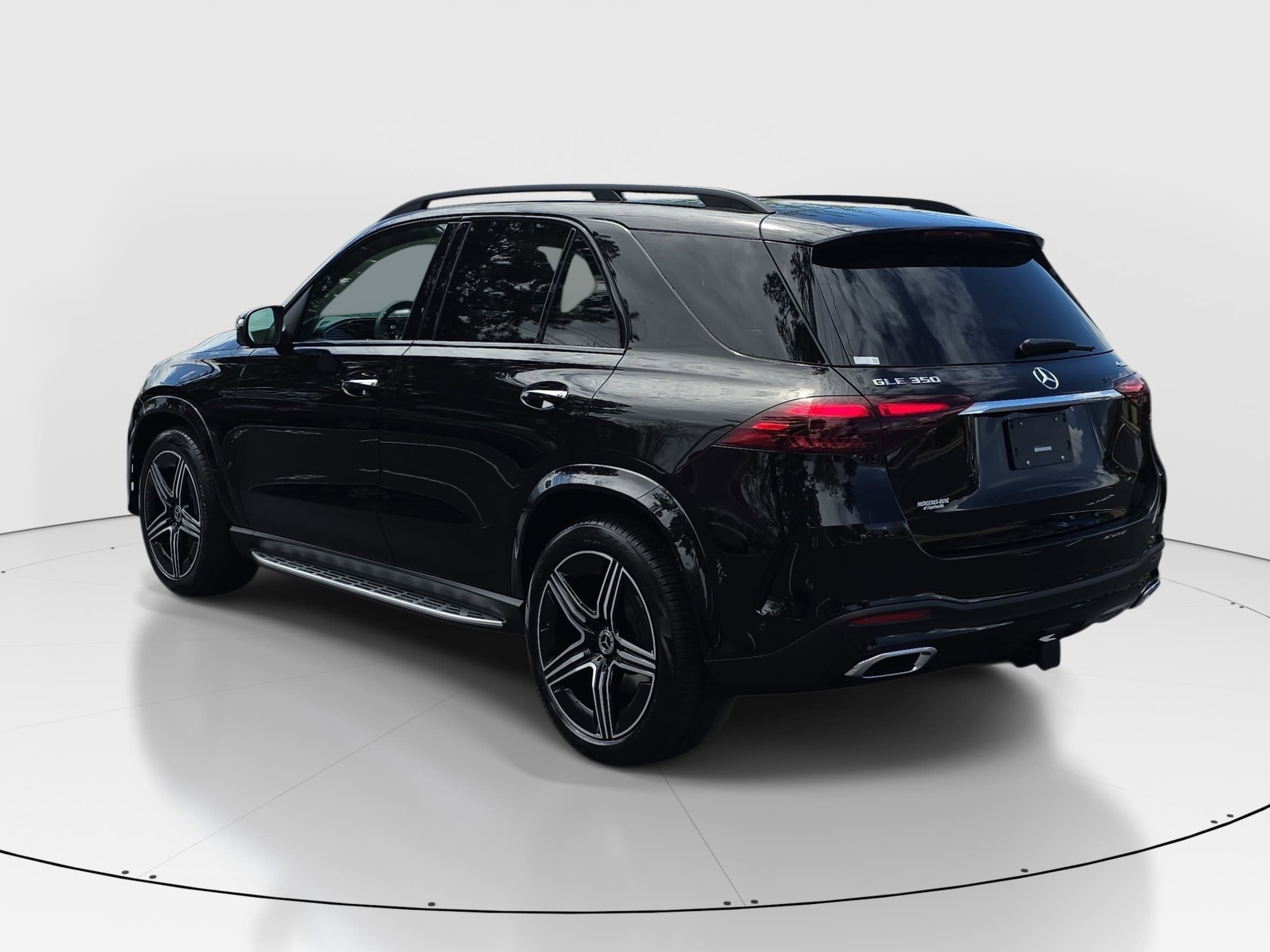 New 2026 Obsidian Black Metallic Mercedes-Benz GLE350 image 7