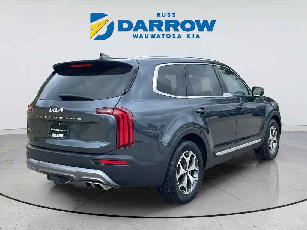 Used 2022 Gray Kia EX image 5