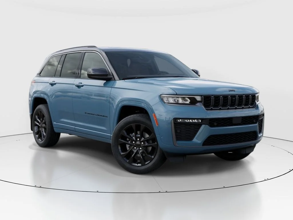 New 2026 Steel Blue Exterior Paint Jeep Limited Reserve image 6