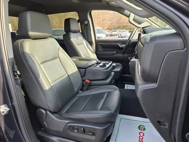 Used 2025 Titanium Rush Metallic GMC SLT image 21