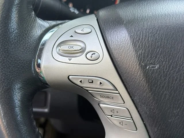 Used 2018 Black Nissan Platinum image 25