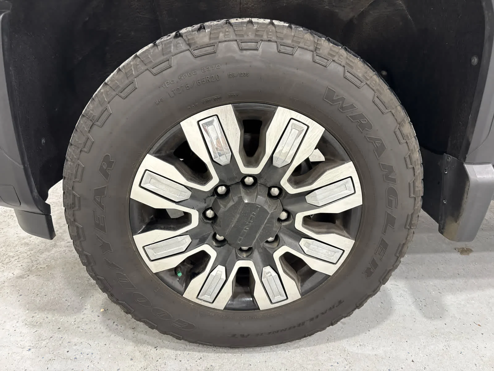 Used 2025 Titanium Rush Metallic GMC Denali image 10