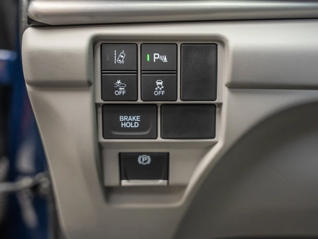 Used 2020 Fathom Blue Pearl Acura Technology Package image 40
