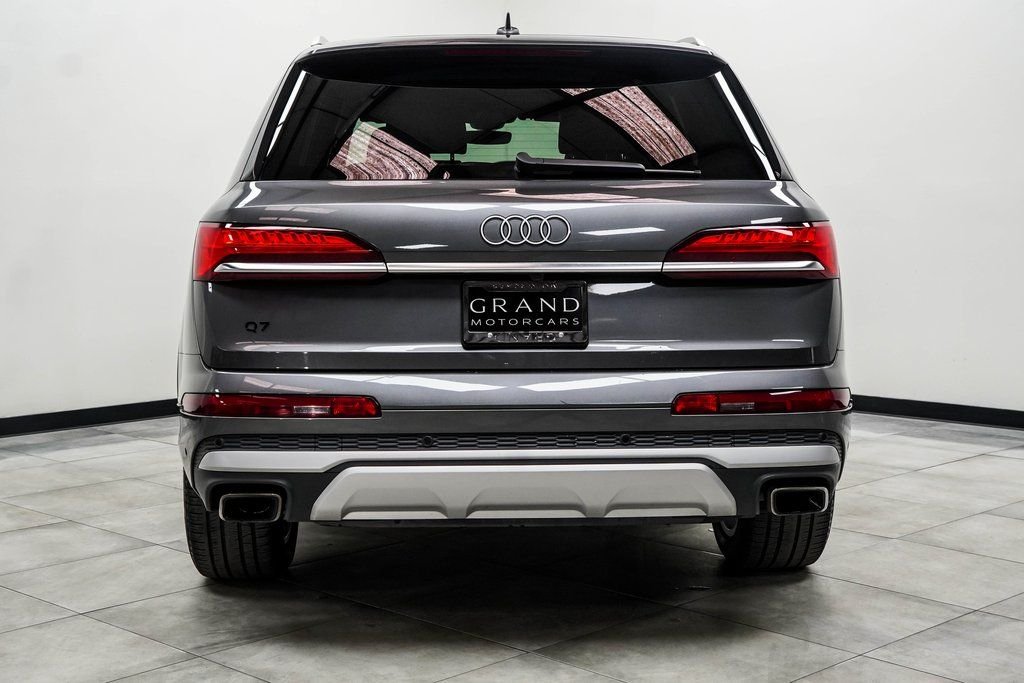 Used 2025 Gray Audi 55 Premium Plus image 9