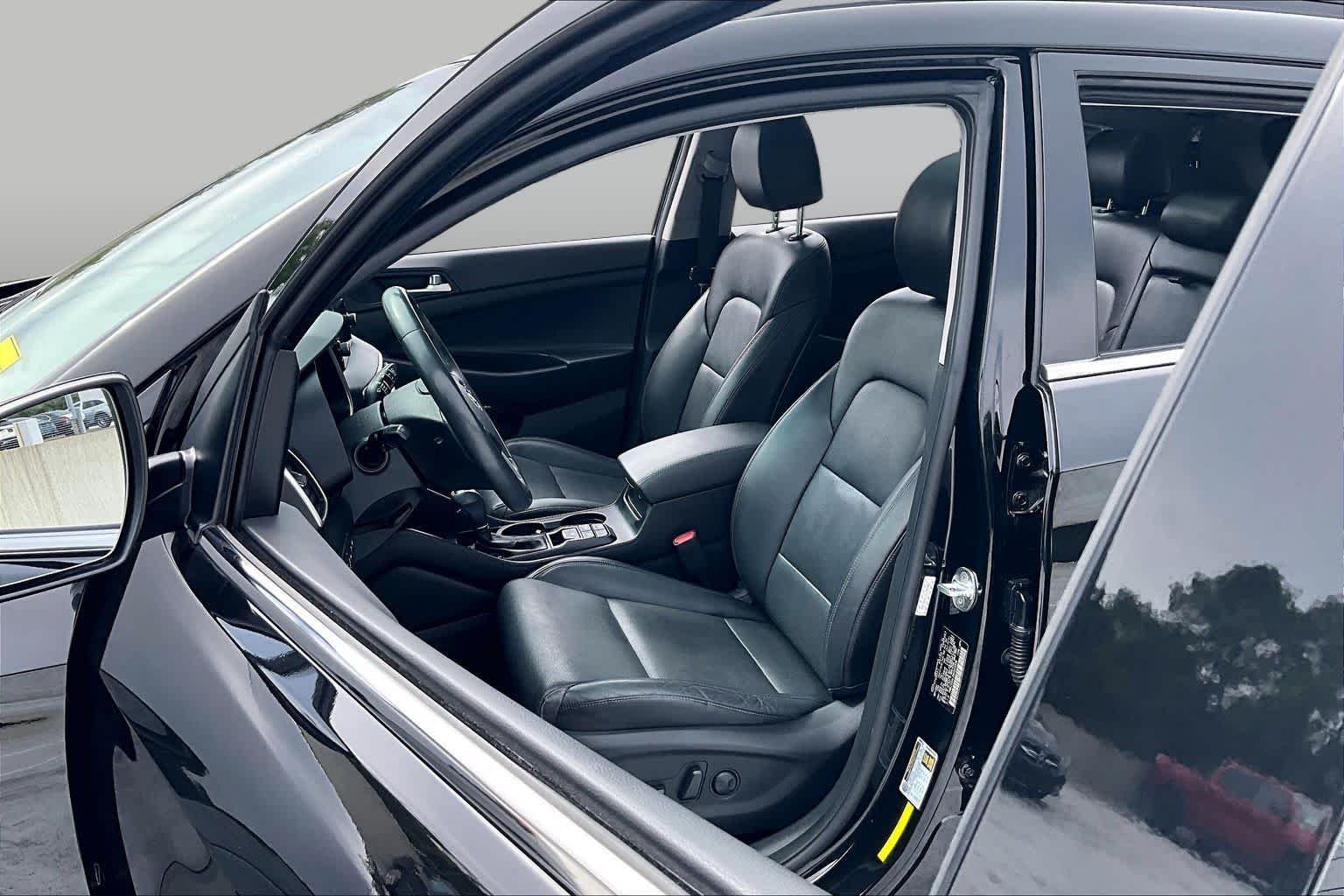 Used 2021 Black Noir Pearl Hyundai Ultimate image 8