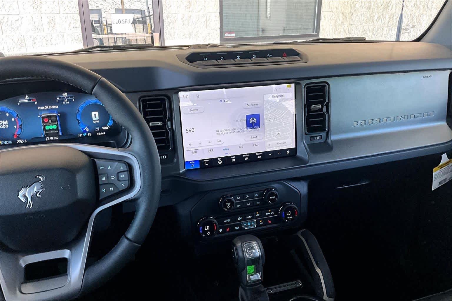 View vehicle photo 7