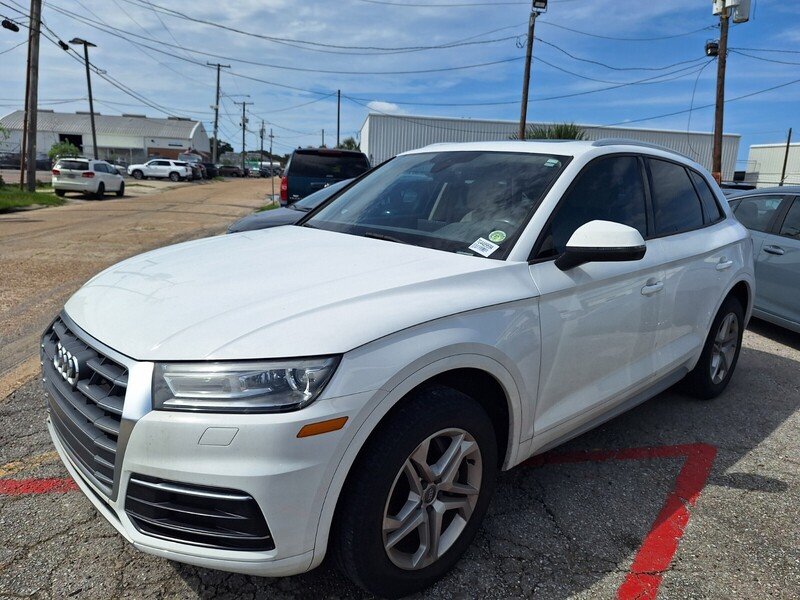 2018 Audi Q5 2.0T quattro S tronic Premium's photo