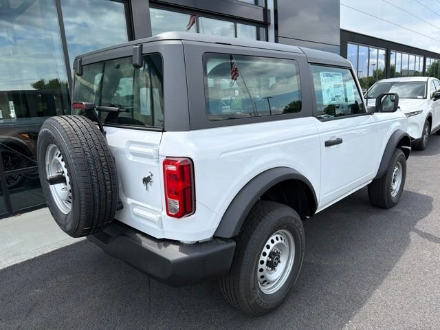 New 2026 Oxford White Ford Base image 3