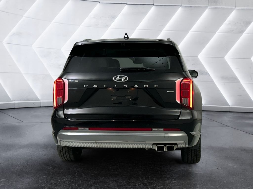 Used 2025 Black Hyundai Calligraphy image 5
