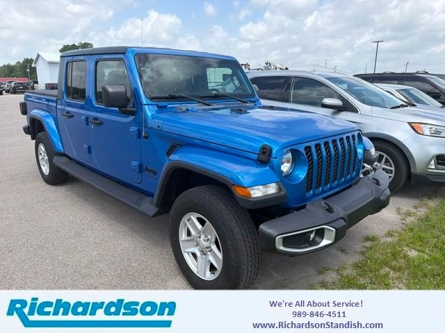 Used 2020 Hydro Blue Pearlcoat Jeep Sport image 1