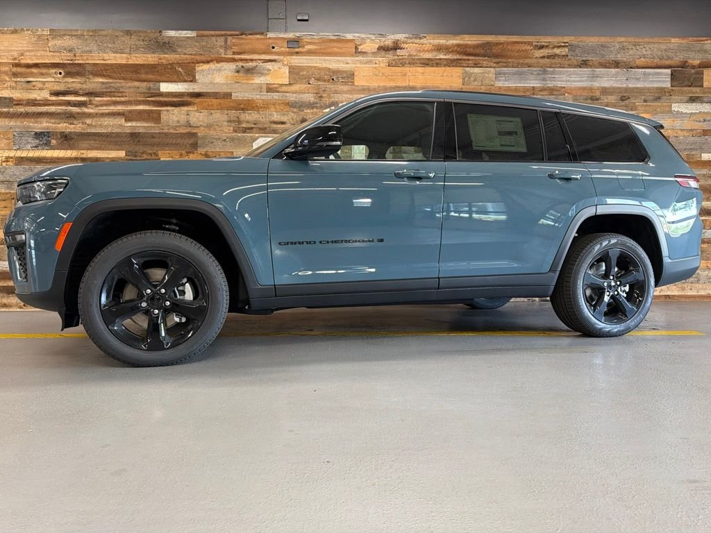 New 2026 Steel Blue Jeep Limited image 18