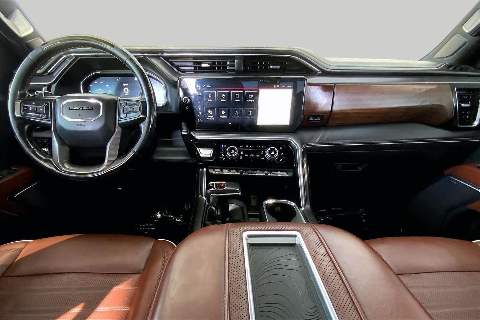 Used 2022 Onyx Black GMC Denali Ultimate image 14