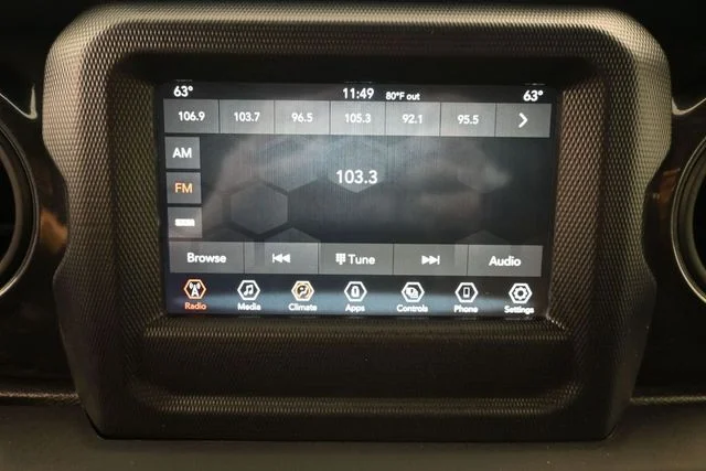 Used 2022 Gray Jeep Sport image 19