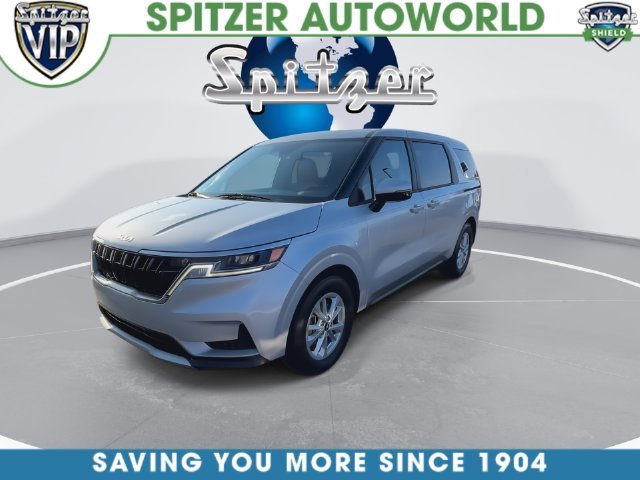 Used 2023 Silver Kia LX Seat Package image 7