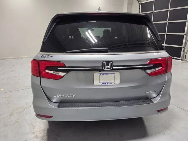 Used 2023  Honda Touring image 23
