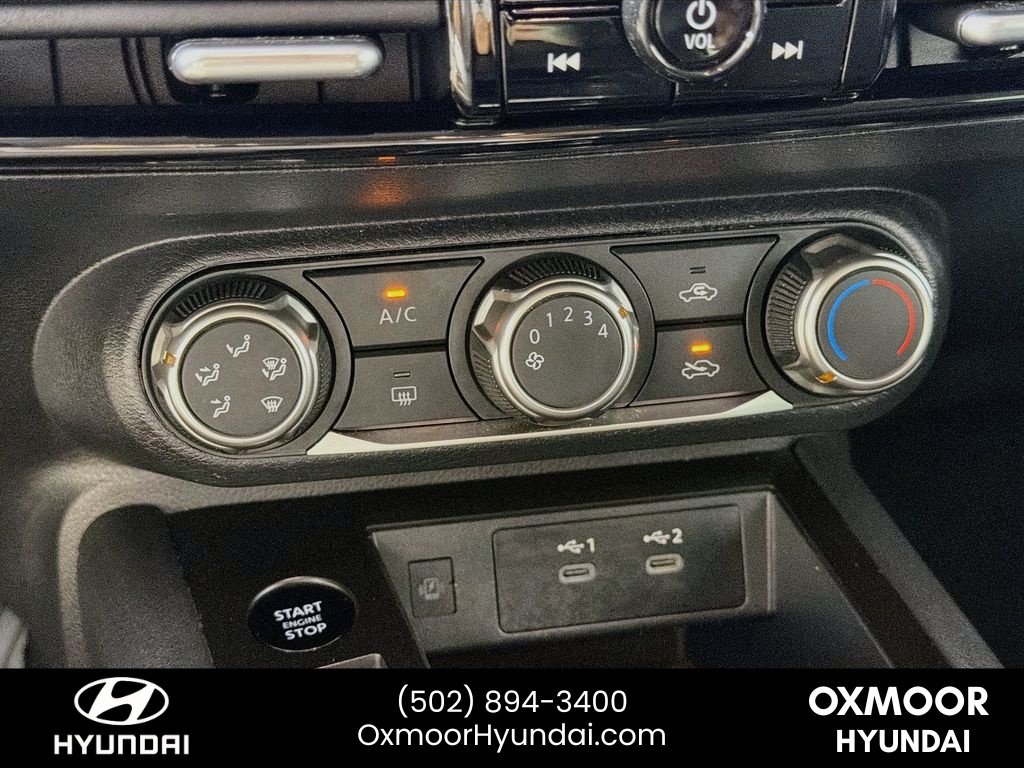 Used 2025 Super Black Nissan SV image 15