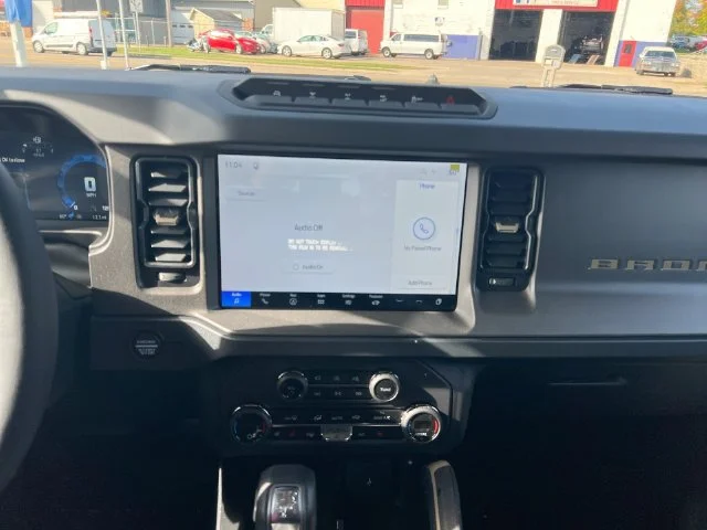 New 2026 Oxford White Ford Badlands® image 21
