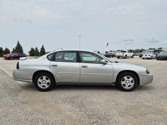 Used 2005 Silver Chevrolet Base image 5
