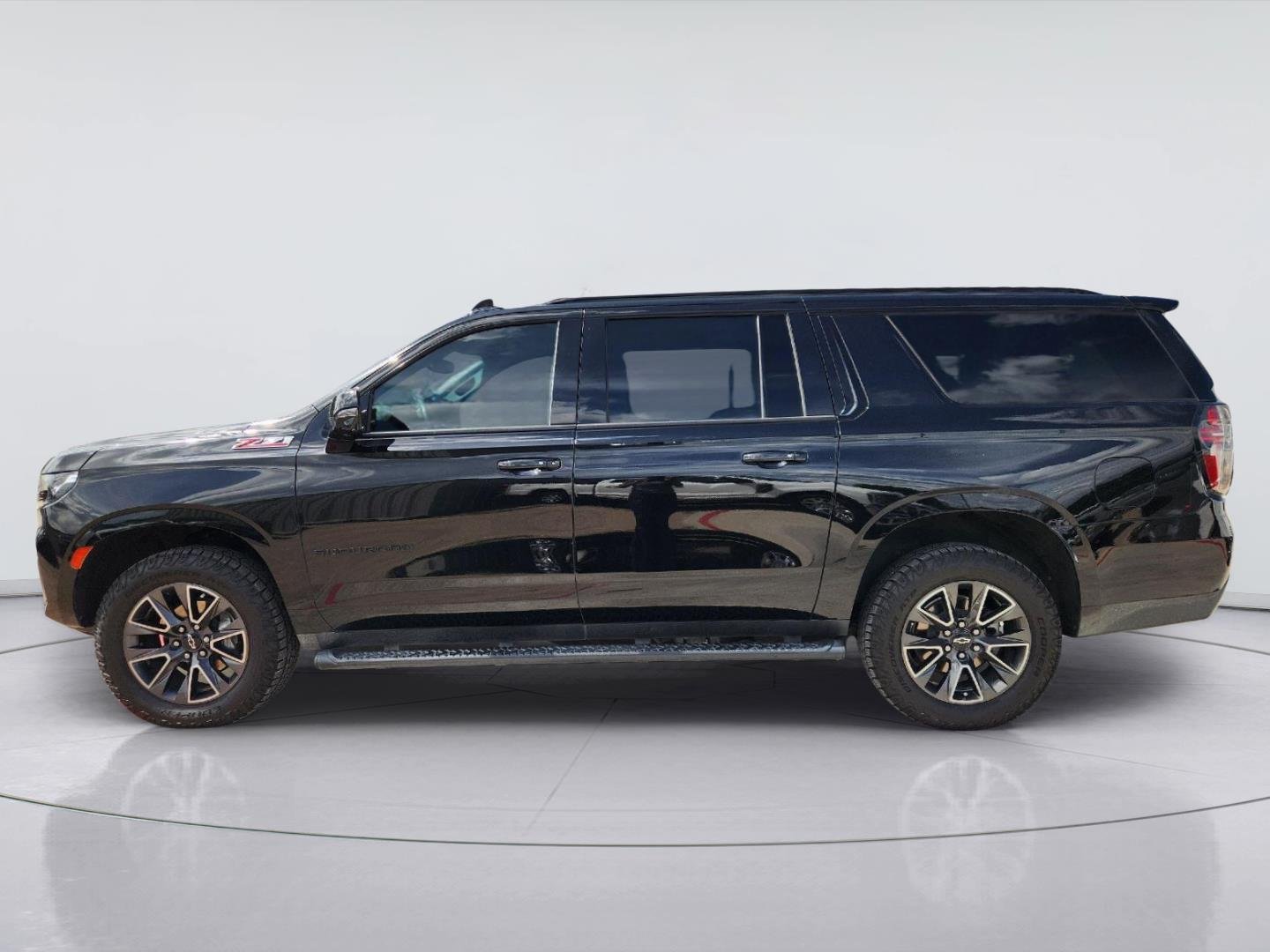 Certified Used 2023 BLACK Chevrolet Z71 image 4
