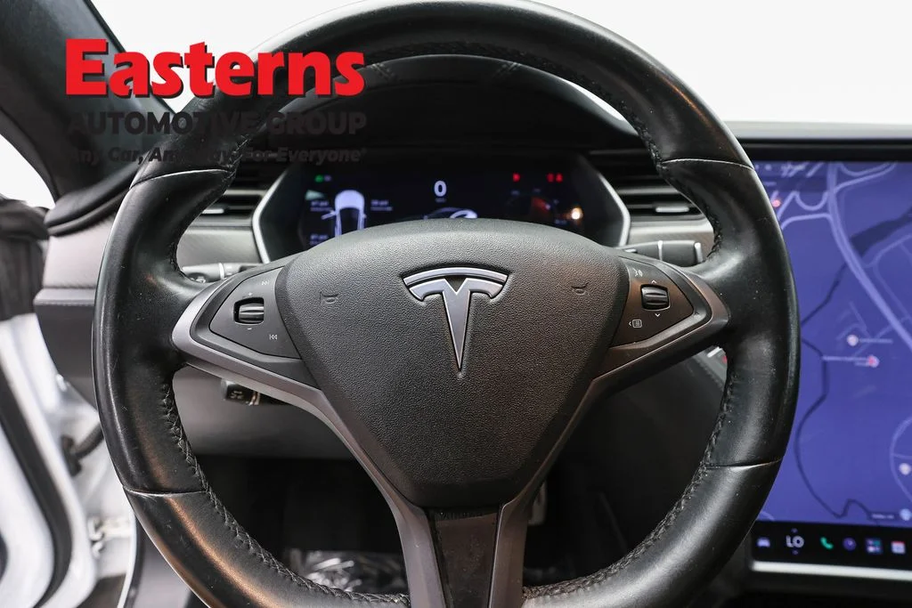 Used 2018 White Tesla 100D image 10