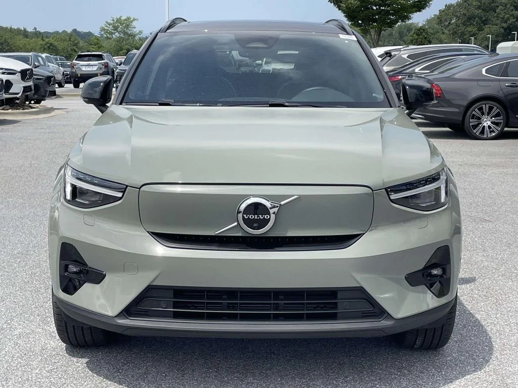 Used 2023 Sage Green Metallic Volvo Ultimate image 24