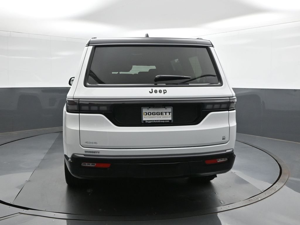 New 2026 Bright White Clear-Coat Exterior Paint Jeep 85th Anniversary image 5