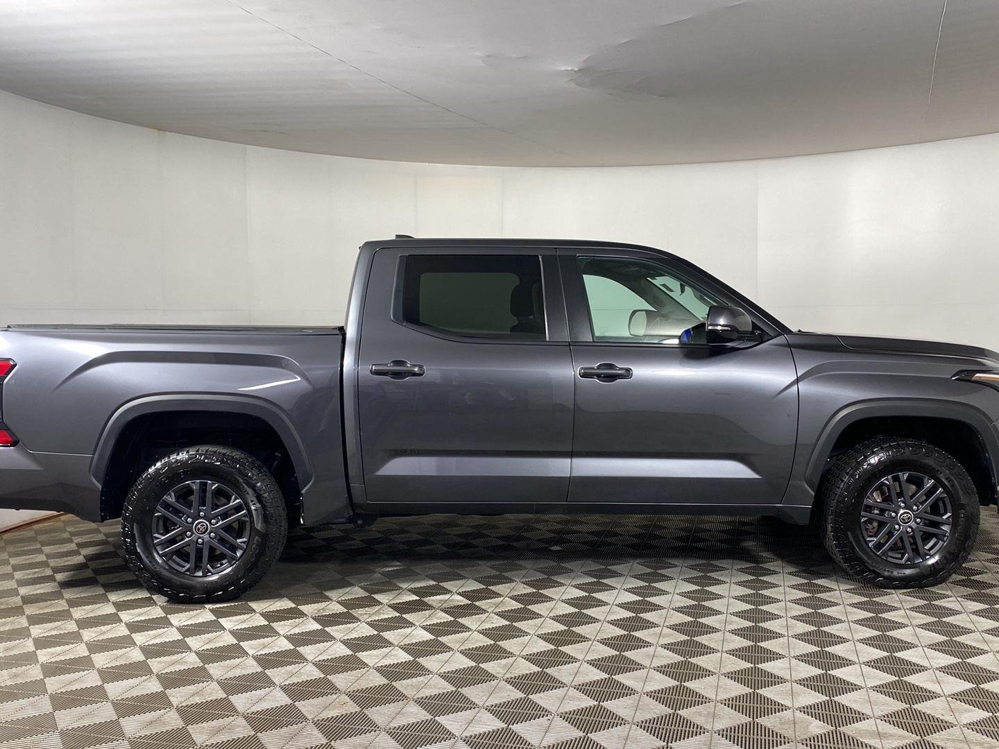 Used 2024 Magnetic Gray Metallic Toyota SR5 image 7