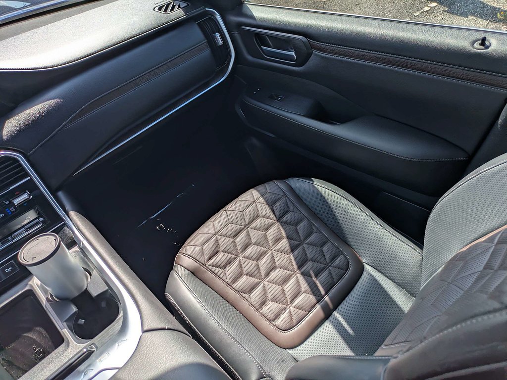 2025 Nissan Armada Platinum - Photo 18