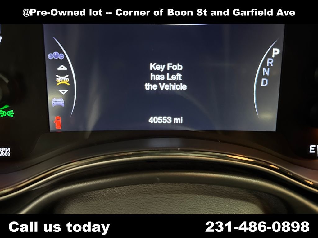 Used 2019 Red Jeep High Altitude image 22