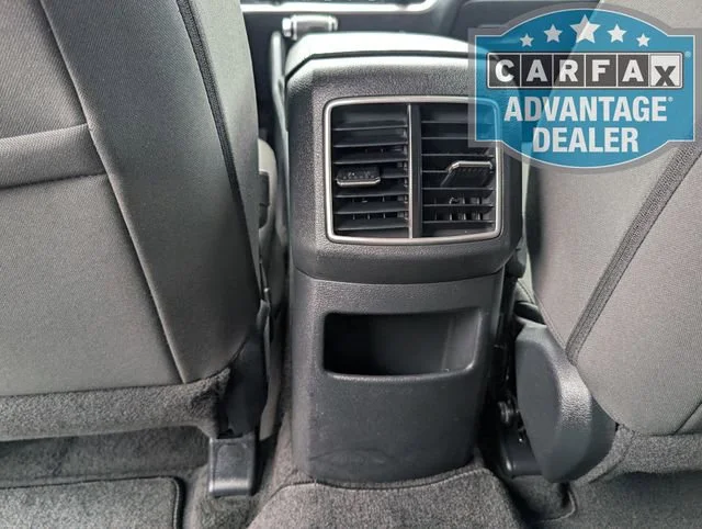 2025 Kia Sportage LX - Photo 16