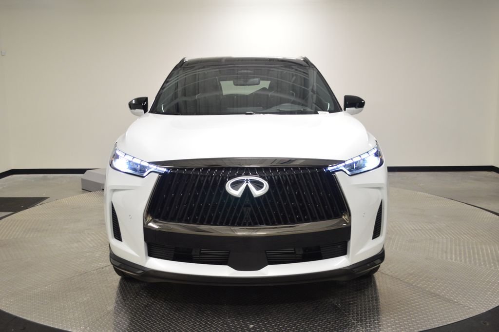 Used 2026 White / Black INFINITI Autograph image 10