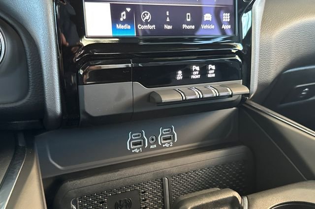 New 2026 Silver Zynith Exterior Paint RAM Laramie image 18