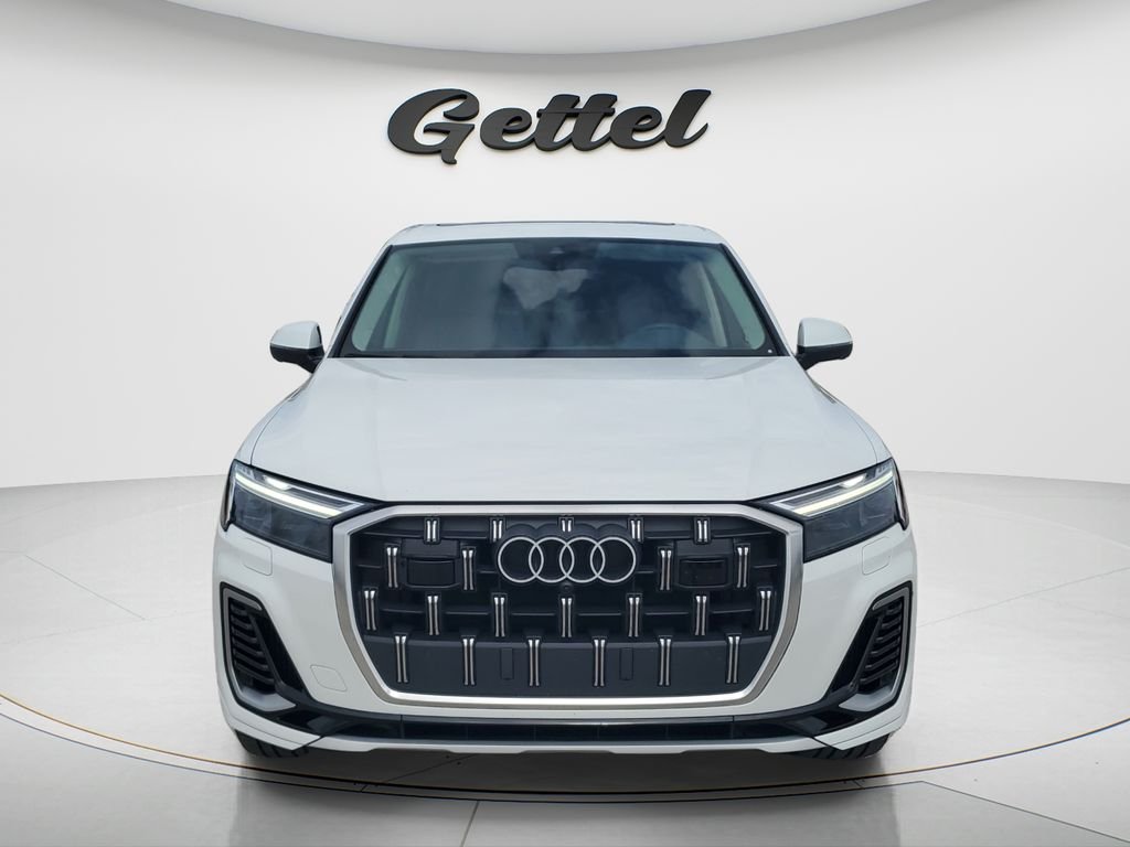 Used 2025  Audi 55 Premium Plus image 2