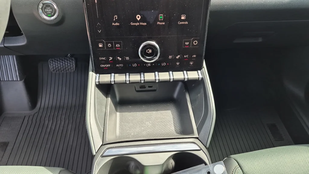 2027 GMC Terrain AT4 - Photo 17