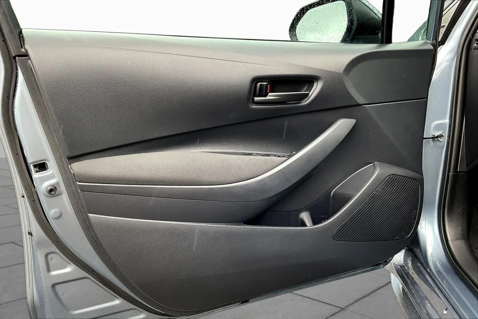 Used 2024 Celestite Toyota LE image 21