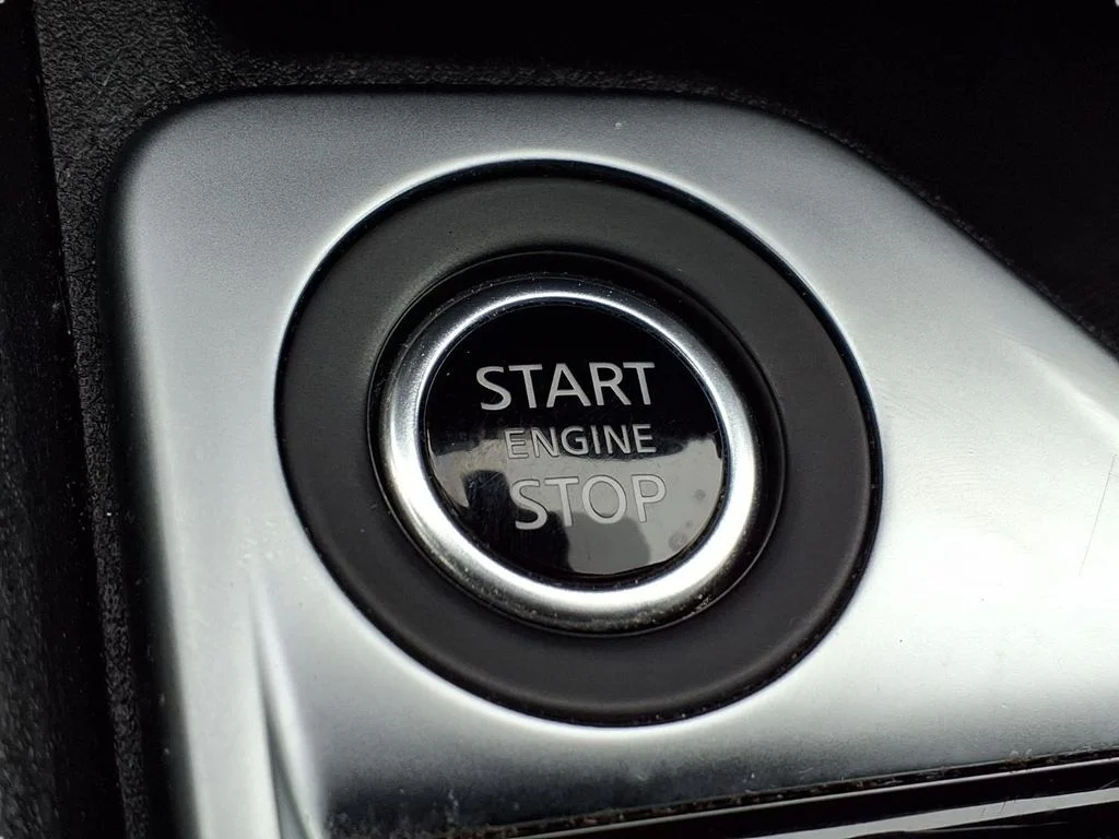 Used 2024 Gray Nissan SV image 10