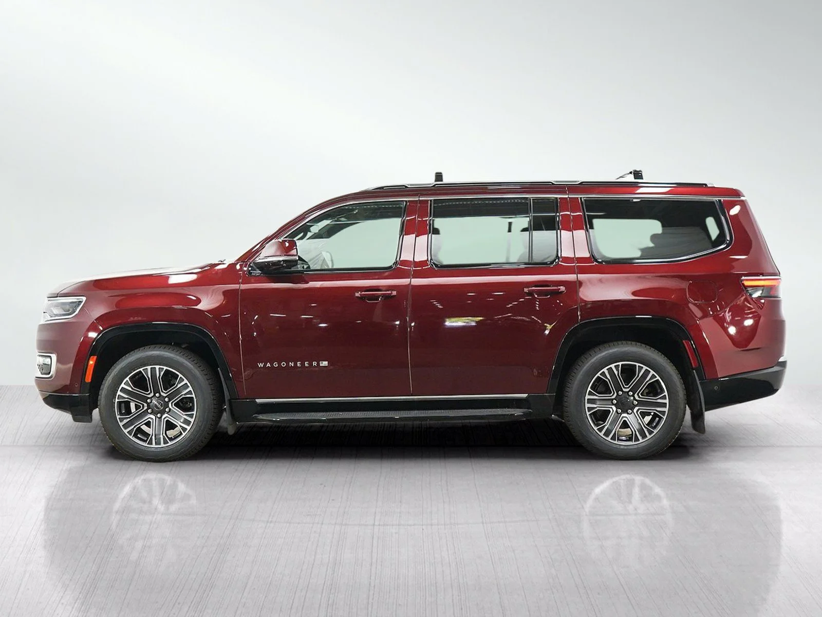 Used 2022 Velvet Red Pearlcoat Jeep Series III image 2