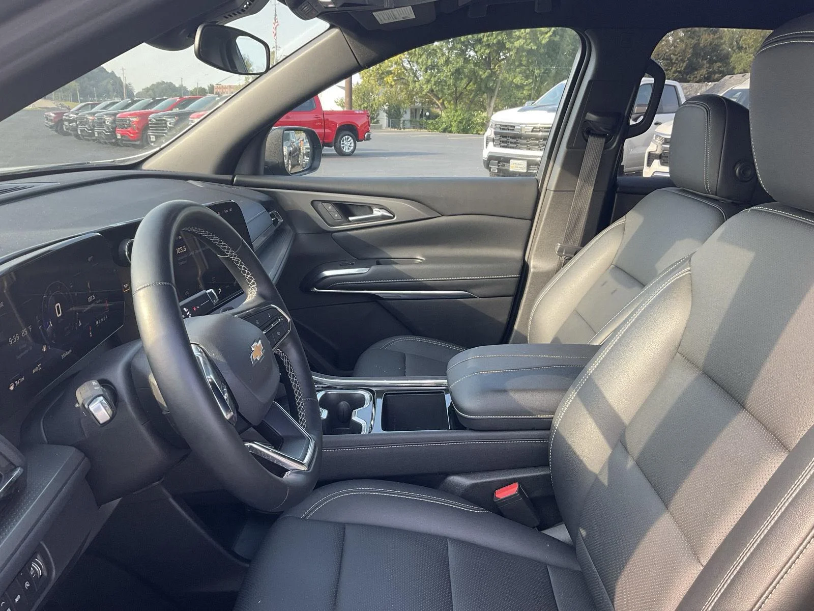 Used 2026 Sterling Gray Metallic Chevrolet AWD LT image 9